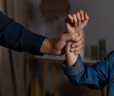 Lei reforça vulnerabilidade da vítima em caso de estupro de menor - Imagem