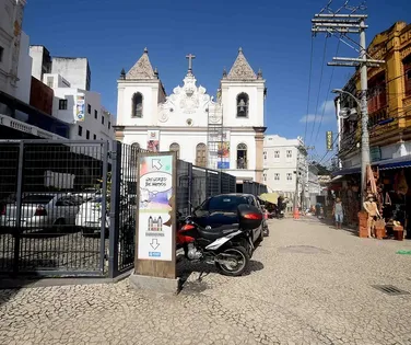 Local famoso do Pelourinho vai mudar de nome em homenagem a cantor - Imagem