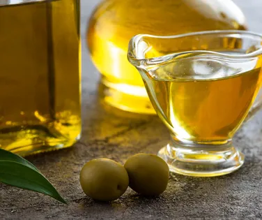 Marca de azeite de oliva é suspensa dos mercados; saiba qual - Imagem