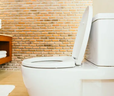 Móvel comum da sala pode ser 75 vezes mais sujo que vaso sanitário - Imagem