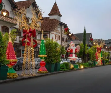 Neva no Brasil? Conheça a “Suíça brasileira” que tem neve até no verão - Imagem