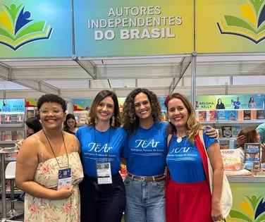 Novo livro traz relatos reais e amplia debate sobre o autismo - Imagem