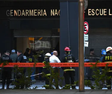 Pacote explode em prédio federal na Argentina e deixa três feridos - Imagem