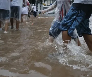 Pernambuco e Paraíba decretam estado de emergência após chuvas - Imagem