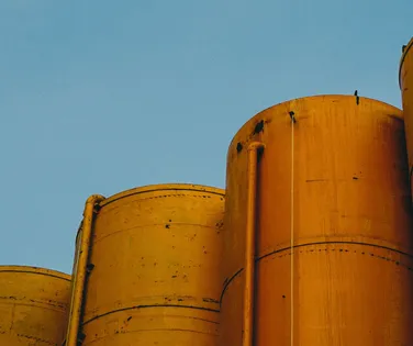 Petróleo atinge valor exorbitante em meio à guerra do Oriente Médio - Imagem