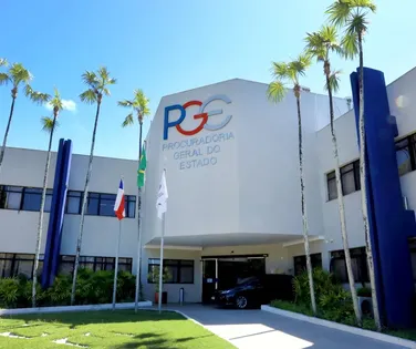 PGE-BA abre inscrições para programa de estágio com bolsa de R$ 1,3 mil - Imagem