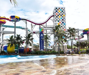 Recorde! Brasil tem a montanha-russa aquática mais alta do mundo - Imagem