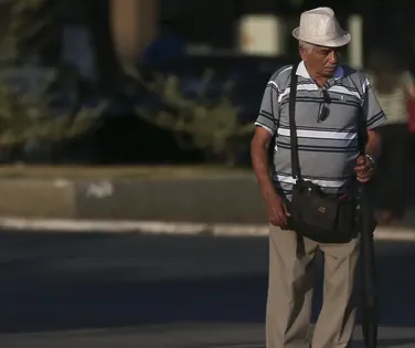 Regra de aposentadoria muda em 2026 e pode atrasar seu descanso - Imagem