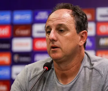 Rogério Ceni diz que Bahia jogou futebol de líder contra o Palmeiras - Imagem