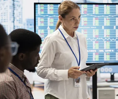Salvador lidera avanço feminino no mercado financeiro regional - Imagem