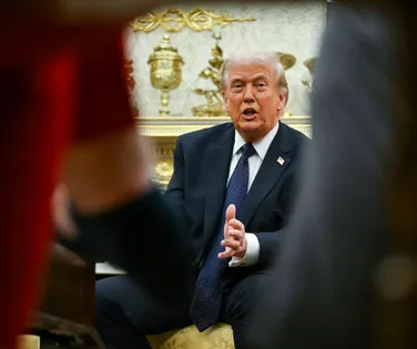 Senado dos EUA vota limite aos poderes de Trump na guerra contra o Irã - Imagem