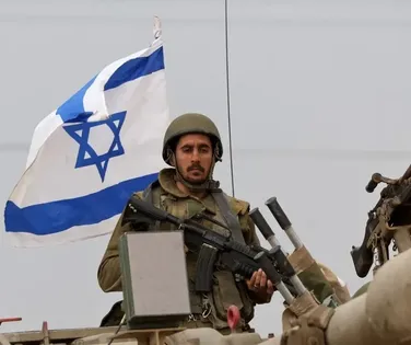 Soldados israelenses atacam equipe de jornalismo em área sob ocupação - Imagem