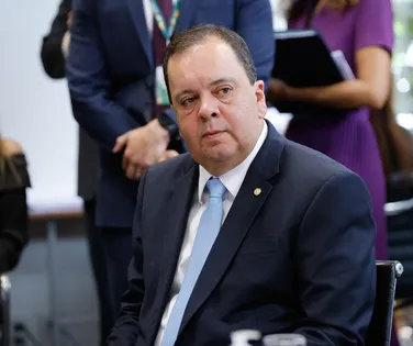 TCU: Elmar Nascimento passa por sabatina para cargo de ministro - Imagem