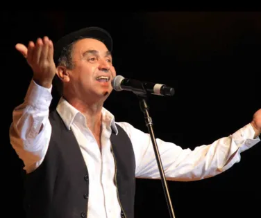 Teatro de Feira de Santana é “batizado” em homenagem a Carlos Pitta - Imagem