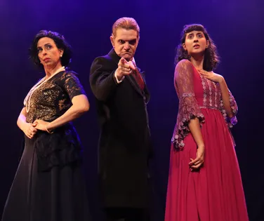 Teatro em Salvador convida plateia a investigar assassinato em cena - Imagem