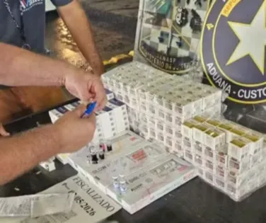 Tenente-coronel da PM é preso com mais de 300 ampolas de substância emagrecedora - Imagem