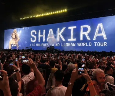 Tensão em Copacabana: show de Shakira sofre atraso após problema de última hora - Imagem