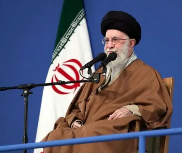 Trump anuncia morte de Ali Khamenei, líder supremo do Irã - Imagem