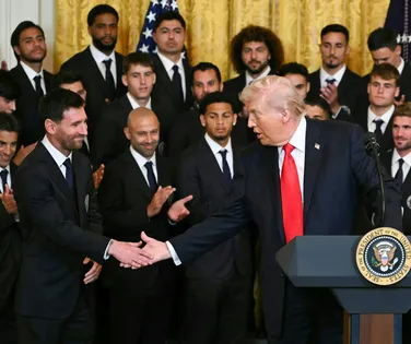 Trump recebe Messi na Casa Branca e faz novas ameaças ao Irã - Imagem