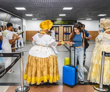 Turismo na Bahia cresce e atrai visitantes de mais de 70 países em dois meses - Imagem