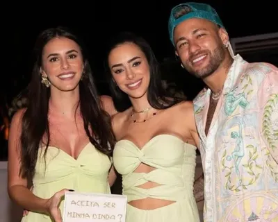 Biancardi anuncia gravidez e emociona Neymar; assista