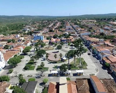 Ex-prefeito é obrigado a devolver R$ 310 mil aos cofres públicos