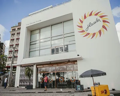 Público ou privado? Entenda restrição ao terraço do Cine Glauber Rocha