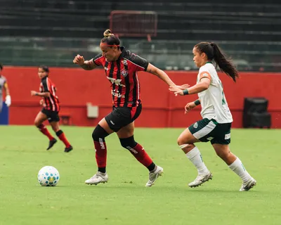 Vitória é goleado em casa e segue sem vencer no Brasileirão Feminino