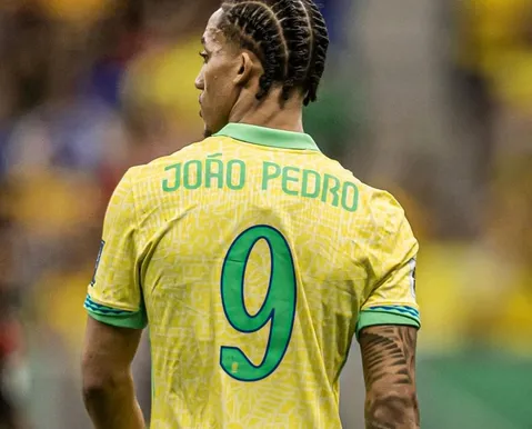 Ancelotti explica cortes na Seleção e lamenta ausência de João Pedro