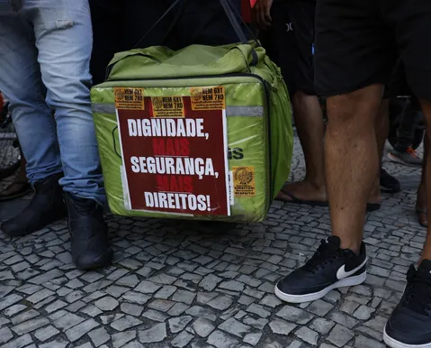 Bahia tem 76 mil informais em apps e secretário cobra proteção