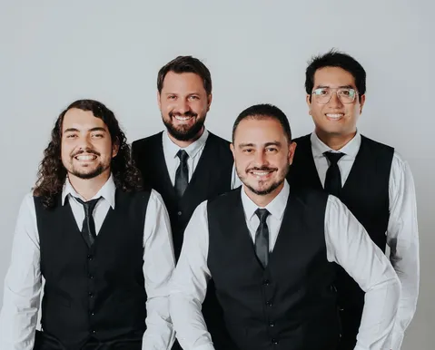 Beatles e Belchior ganham tributos em noite especial em Salvador - Imagem