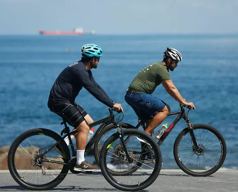 Bicicletas terão que utilizar placa obrigatória como as motos; entenda