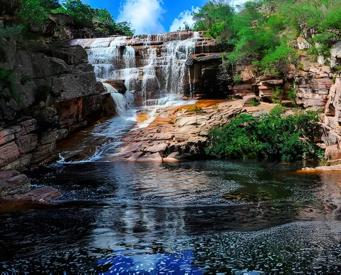 Conheça paraíso da Bahia com mais de 300 cachoeiras e águas cristalinas