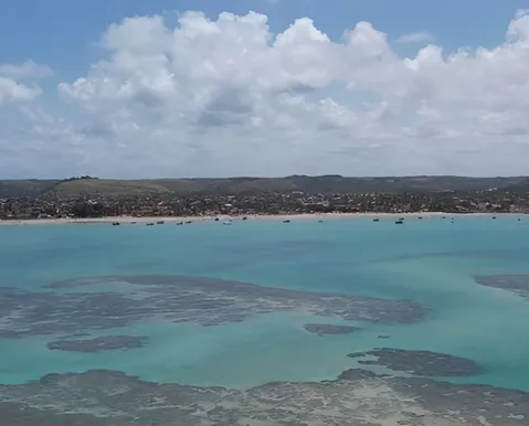 Destino barato no Nordeste abriga uma das maiores barreiras de corais