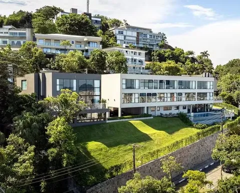 Disney em casa? Neymar abre mansão de R$ 50 milhões e detalhes impressionam