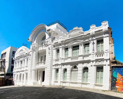 Festival gratuito transforma museu em espaço de circo em Salvador - Imagem