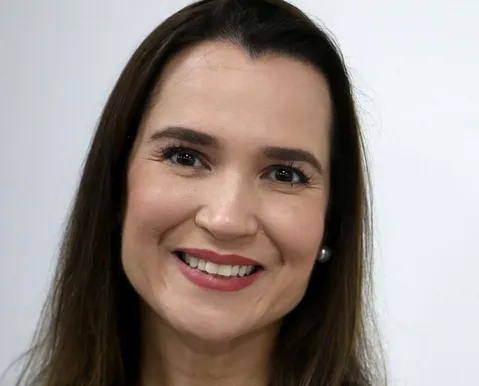 Nova presidente destaca investimentos históricos da Coelba na Bahia - Imagem