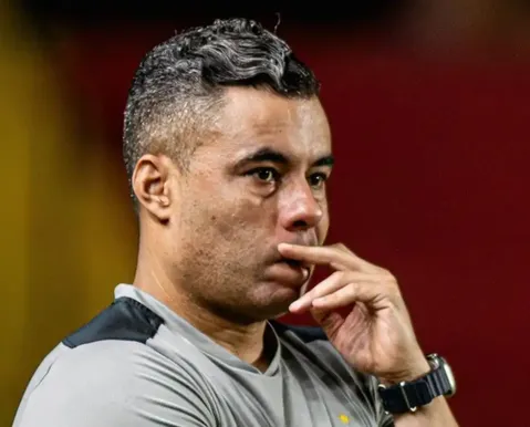 Saiba o que Jair Ventura pensa sobre poupar time do Vitória contra ABC - Imagem