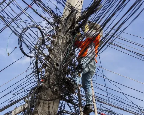 Veja cinco erros comuns que podem causar acidentes elétricos em casa