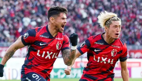 Ex-Vitória vive fase artilheira e chega a quase 100 gols no Japão