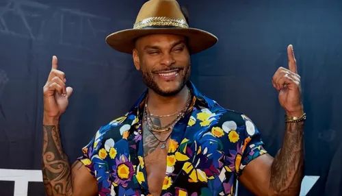 Tony Salles e outros artistas vão comandar jogo da Copa no São João
