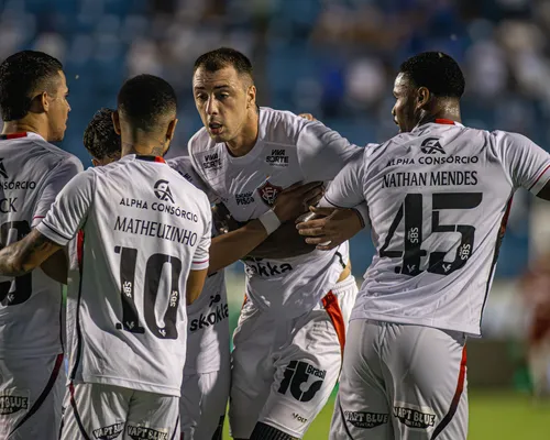 Atacante do Vitória encerra jejum de quase um ano sem marcar gols - Imagem