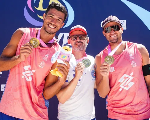 Bahia conquista ouro e leva primeiro título nacional no vôlei de praia - Imagem