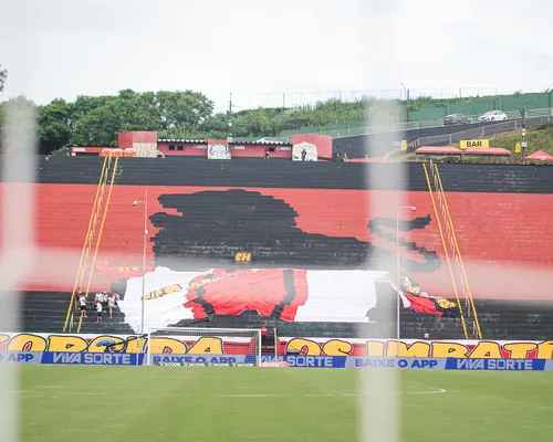 Com ressalvas e déficit milionário, Conselho do Vitória aprova contas - Imagem