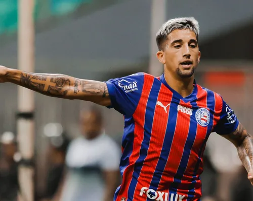 Sob vaias, Bahia vence Juazeirense e avança à final do Baianão - Imagem