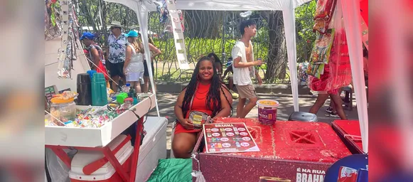 Adeus e estreia: ambulantes encerram Carnaval com diferentes sensações - Imagem