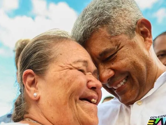 A força da mulher é garantia da democracia plena - Imagem