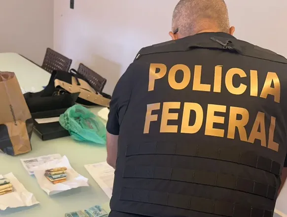 Advogado é alvo da PF por esquema de usar laudos falsos contra o INSS - Imagem