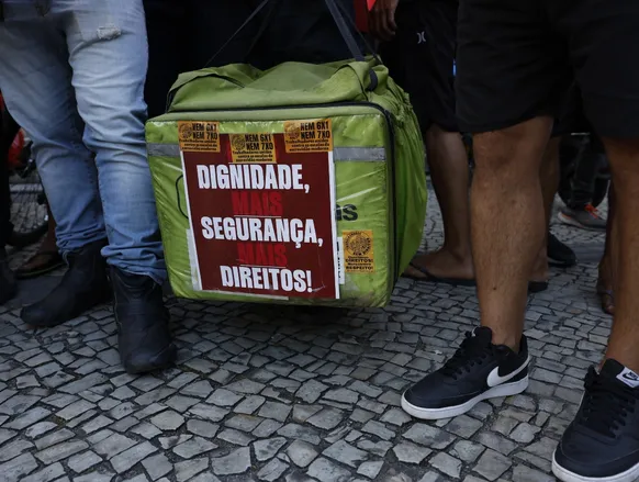 Bahia tem 76 mil informais em apps e secretário cobra proteção - Imagem