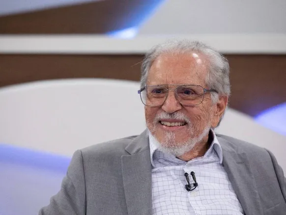 Carlos Alberto de Nóbrega é internado e passa por exames - Imagem